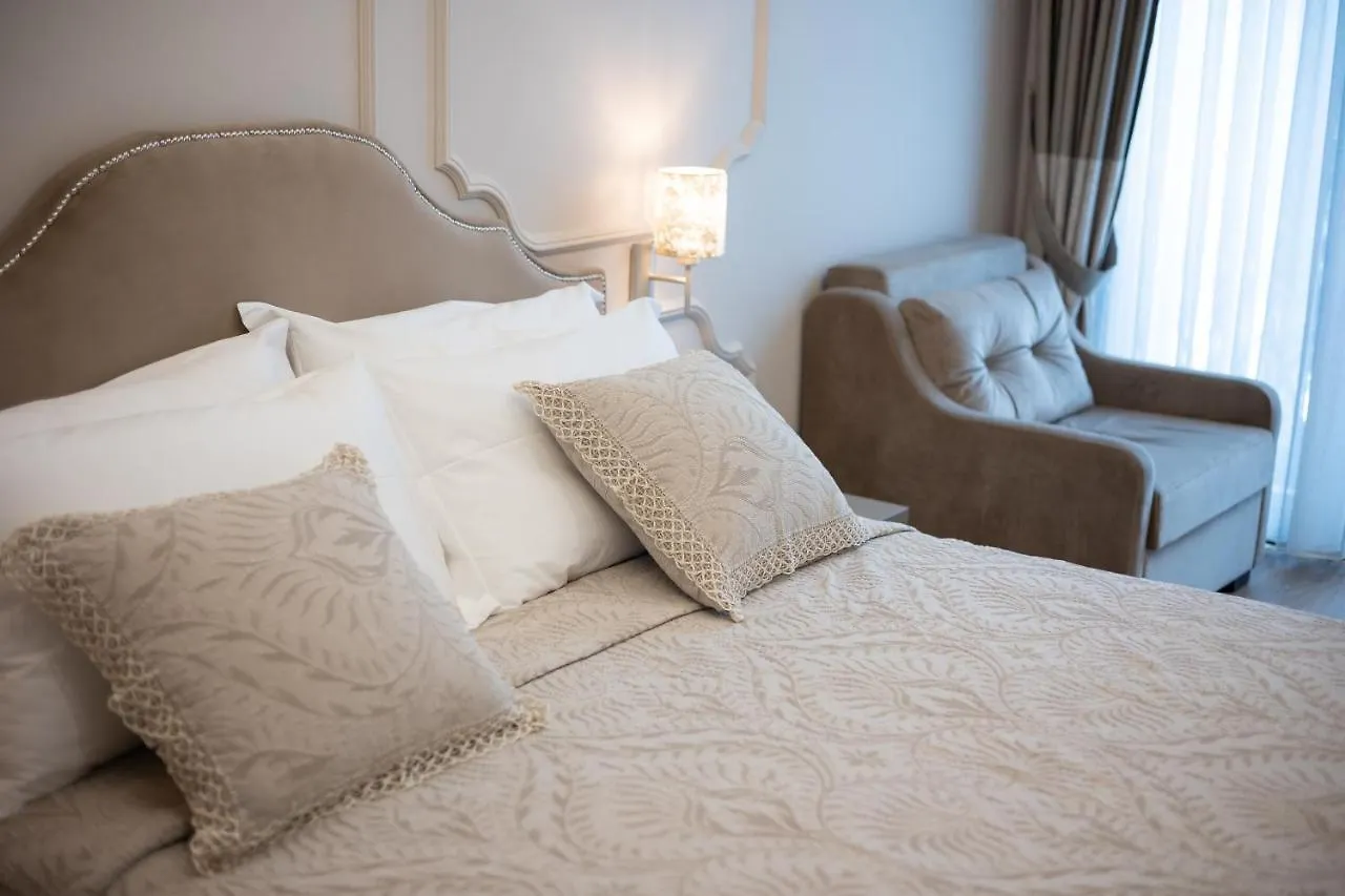 Hotel Boutique Vila 135 Tirana